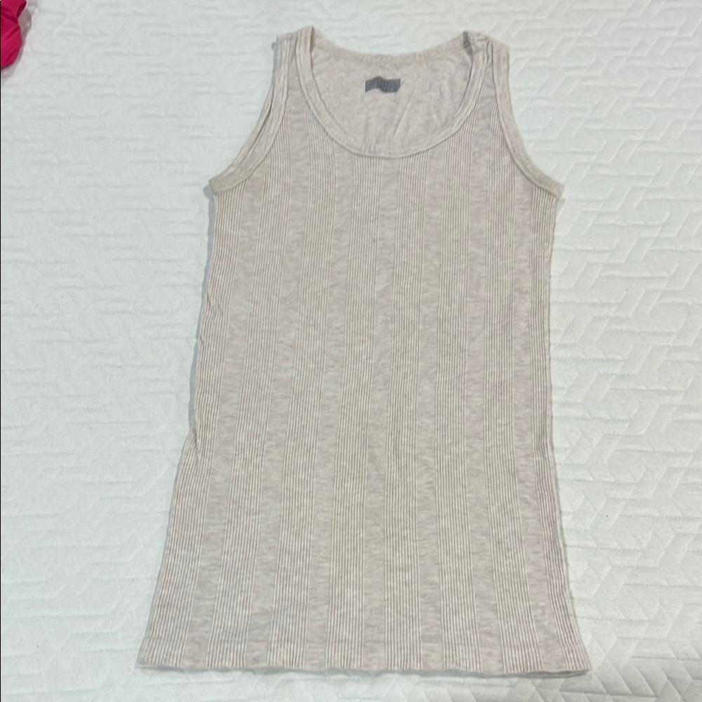 Women's athleta oatmeal color Ribbed Tank Top XL